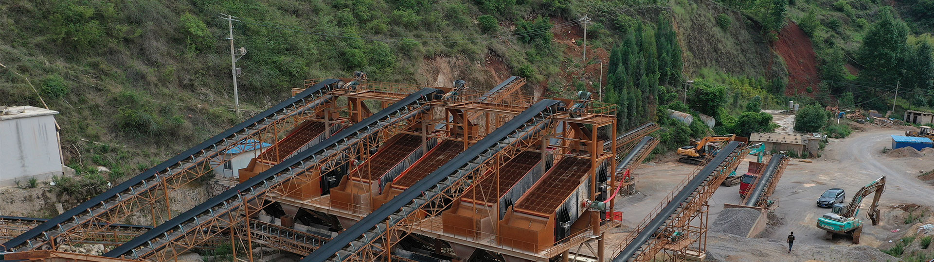 1500tph large-scale sand making production line in Colombia
